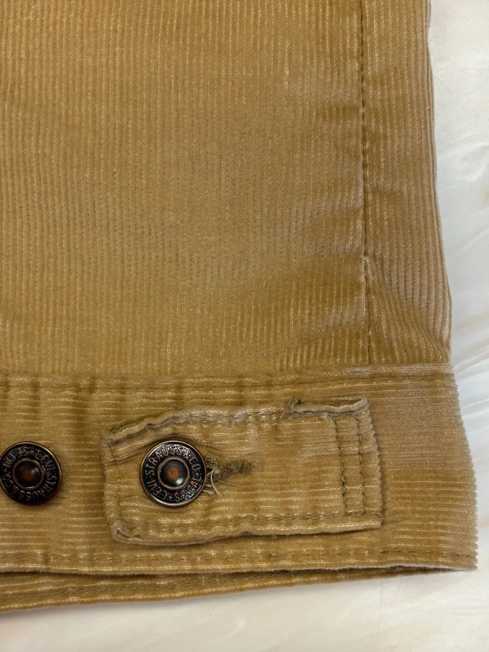 Vintage 70's Levi's Tan Corduroy Western Trucker Jacket Size 42 Made USA Pockets - Picture 13 of 13